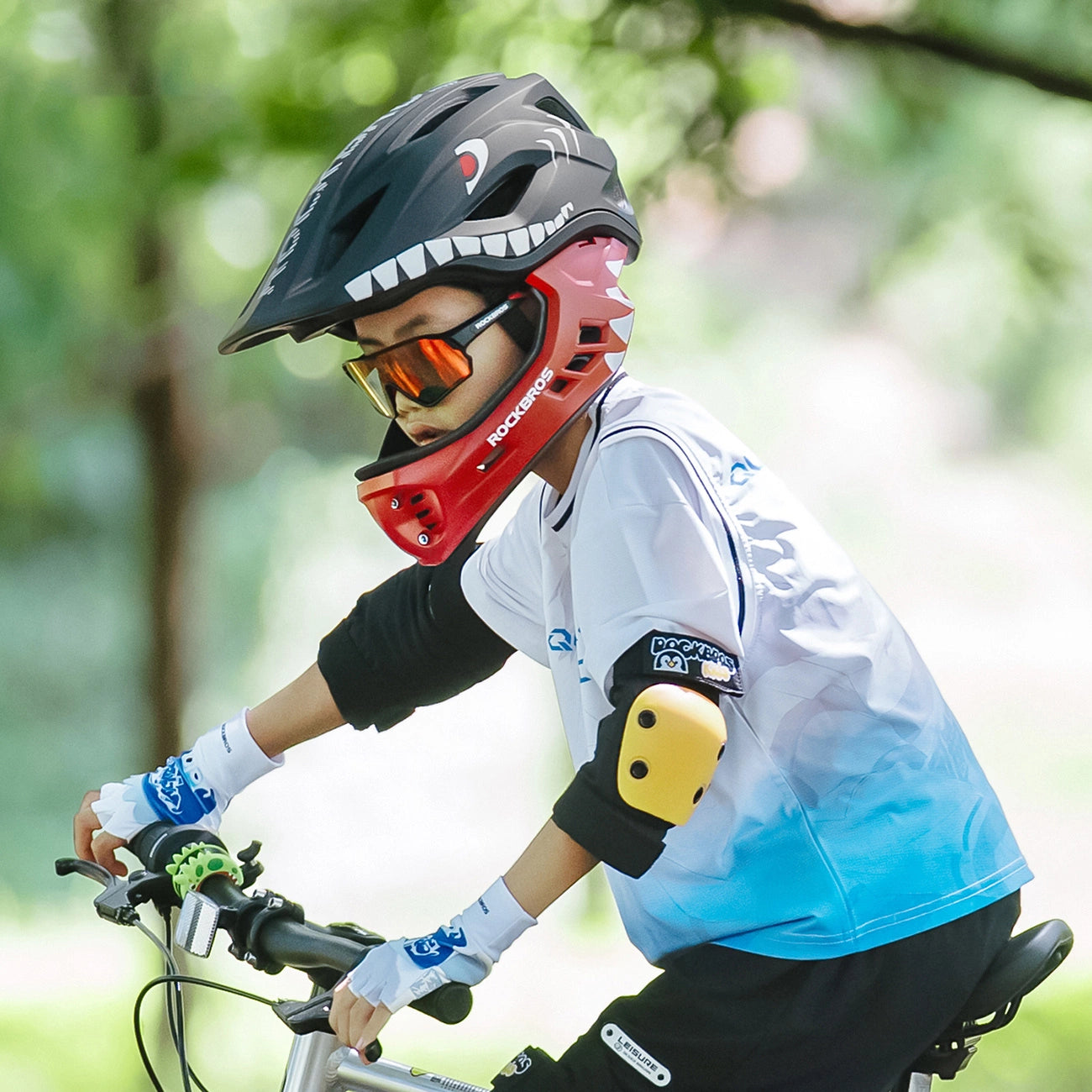 7b17f5920b89bf4bc1e69bf84bfa9867