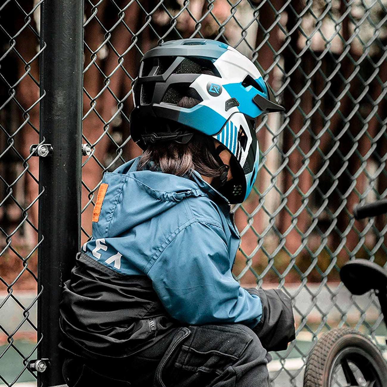 677b23ee7553e1129095d21c5203d460