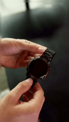 AK56 Outdoor Sport Smartwatch – 1.43" HD Display, Bluetooth Calls, Heart Rate & SpO₂ Monitor, 7-Day Battery, IP67 Waterproof