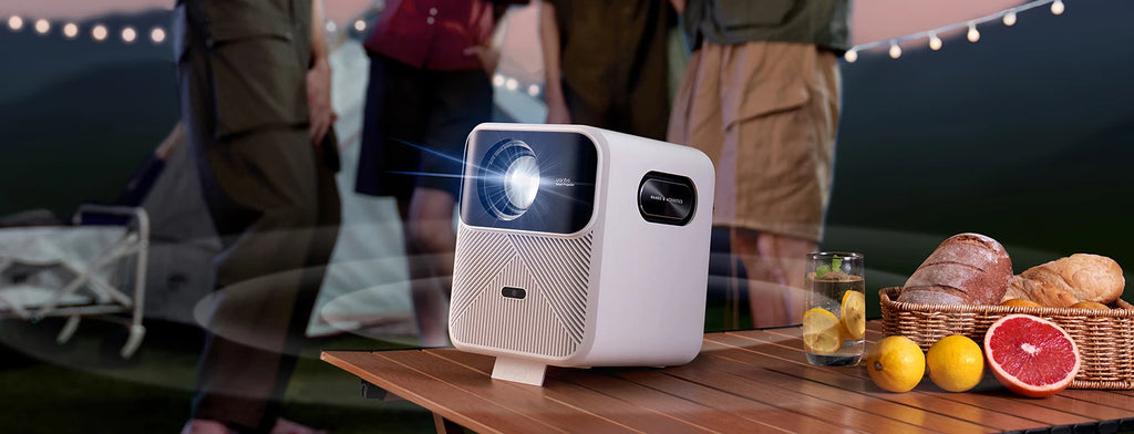 Projektor Wanbo Mozart 1 Full HD 1080P - 900 ANSI lumnov, WiFi 6, samodejno ostrenje in Keystone, pametni Android (2GB+32GB), TV za domači kino 